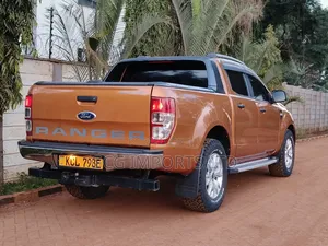 Ford Ranger Wildtrak 2016 Orange