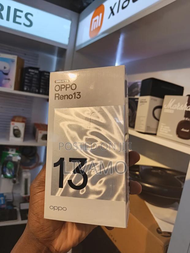 New Oppo Reno13 512 GB Blue