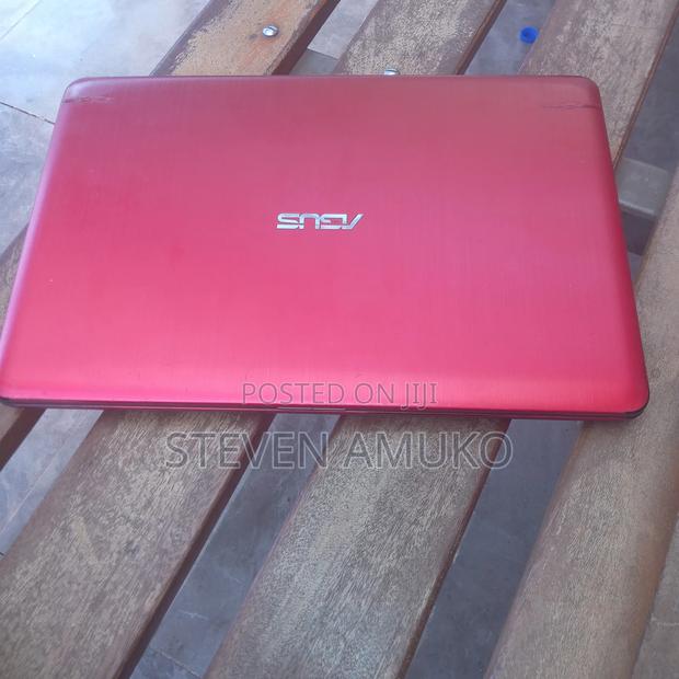 Laptop Asus R558UF 2GB Intel Core 2 Duo HDD+SSD 500GB - thumbnail 2