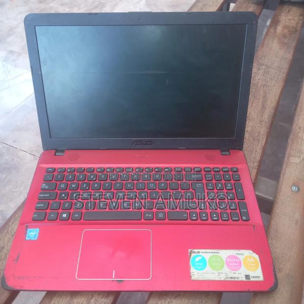 Laptop Asus R558UF 2GB Intel Core 2 Duo HDD+SSD 500GB - main view
