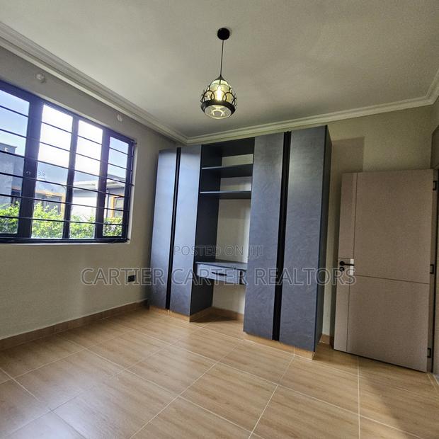 4bdrm Maisonette in Kitengela for sale - thumbnail 9