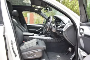 BMW X5 2019 White
