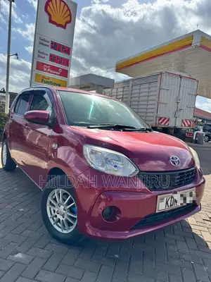 Toyota Passo 2016 Maroon