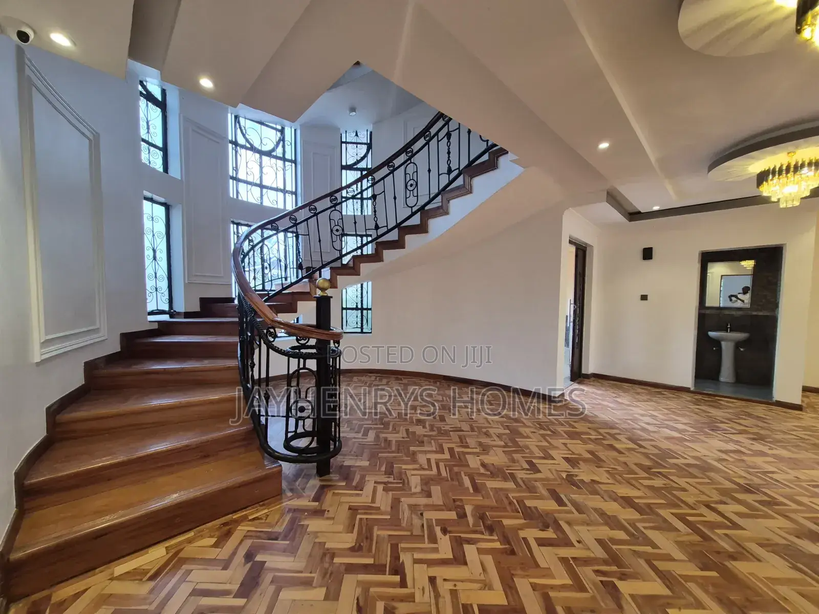 5bdrm Mansion in Runda for rent