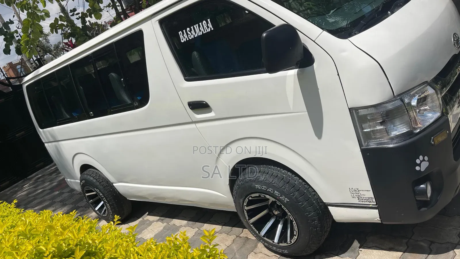 Car Hire 14 Seater Toyota Hiace