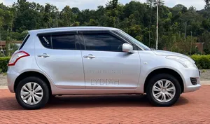 Suzuki Swift 2014 Silver