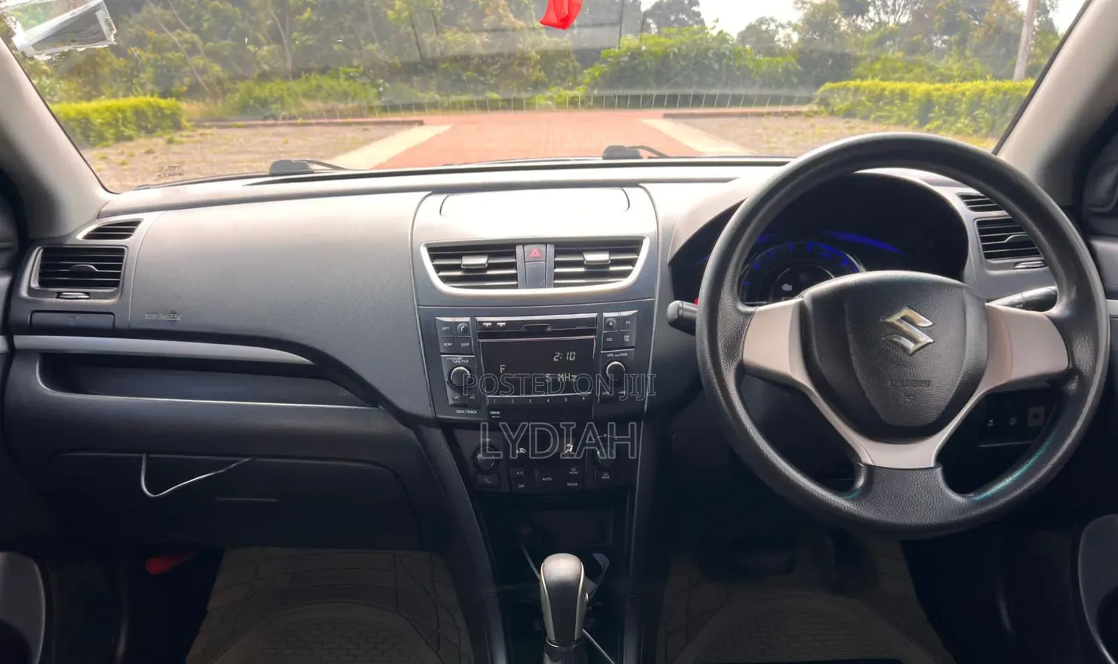 Suzuki Swift 2014 Silver