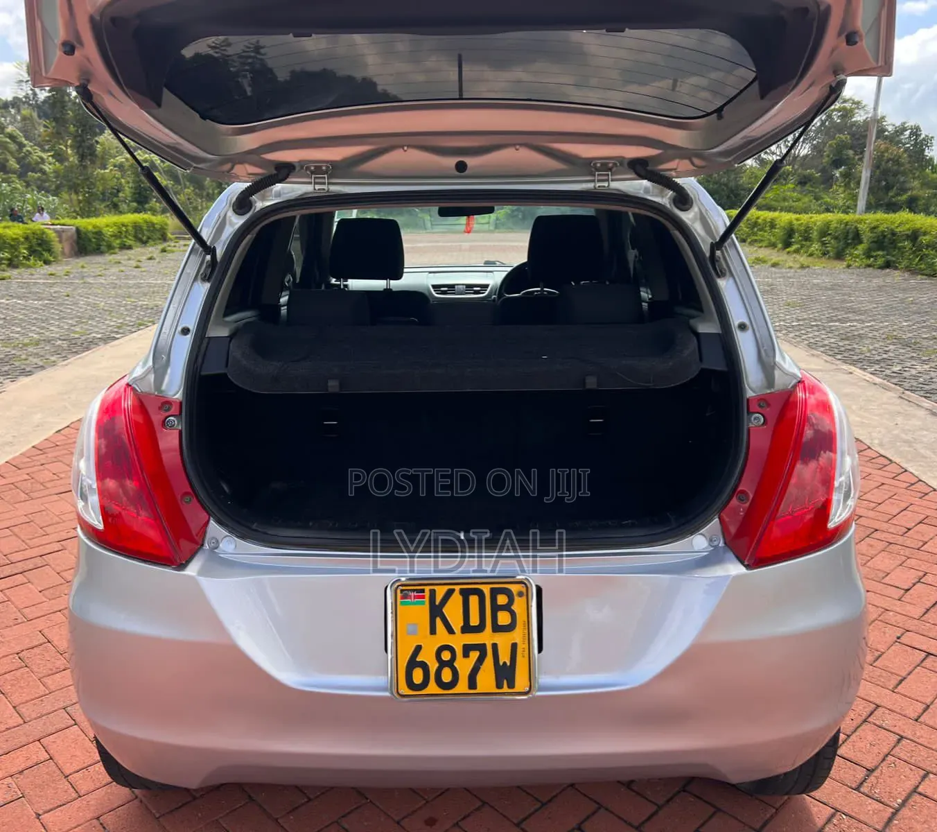 Suzuki Swift 2014 Silver