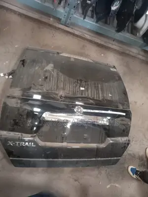 Nissan Xtrail T31 Tailgate/ Boot