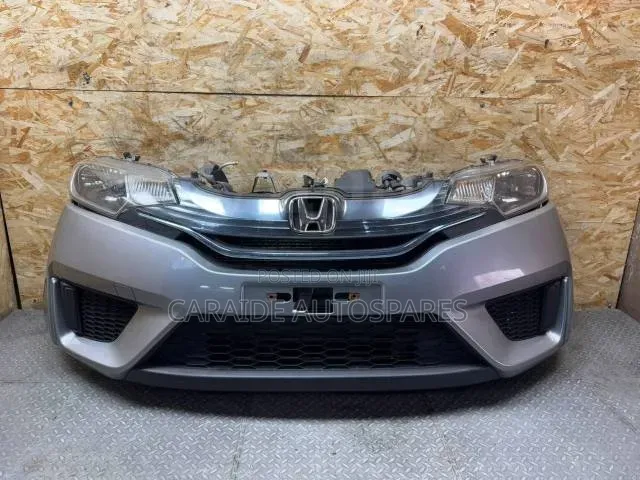 Honda Fit 2015 Nosecut
