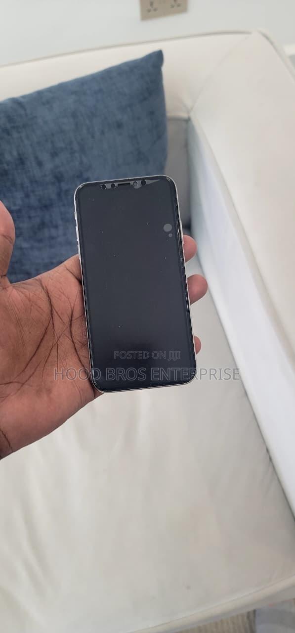 Apple iPhone X 256 GB White - thumbnail 2