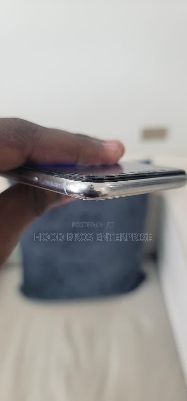 Apple iPhone X 256 GB White - thumbnail 7