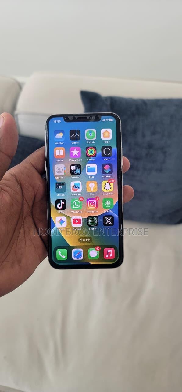 Apple iPhone X 256 GB White - thumbnail 10