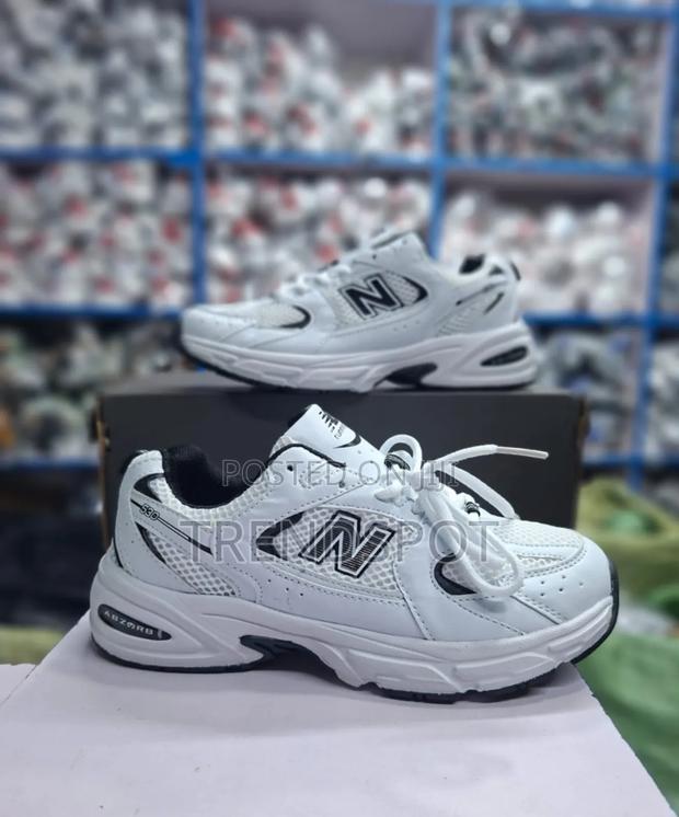 New Balance 530