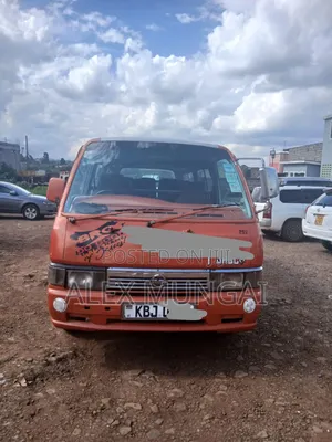 Nissan Caravan (Urvan) 1998 Orange