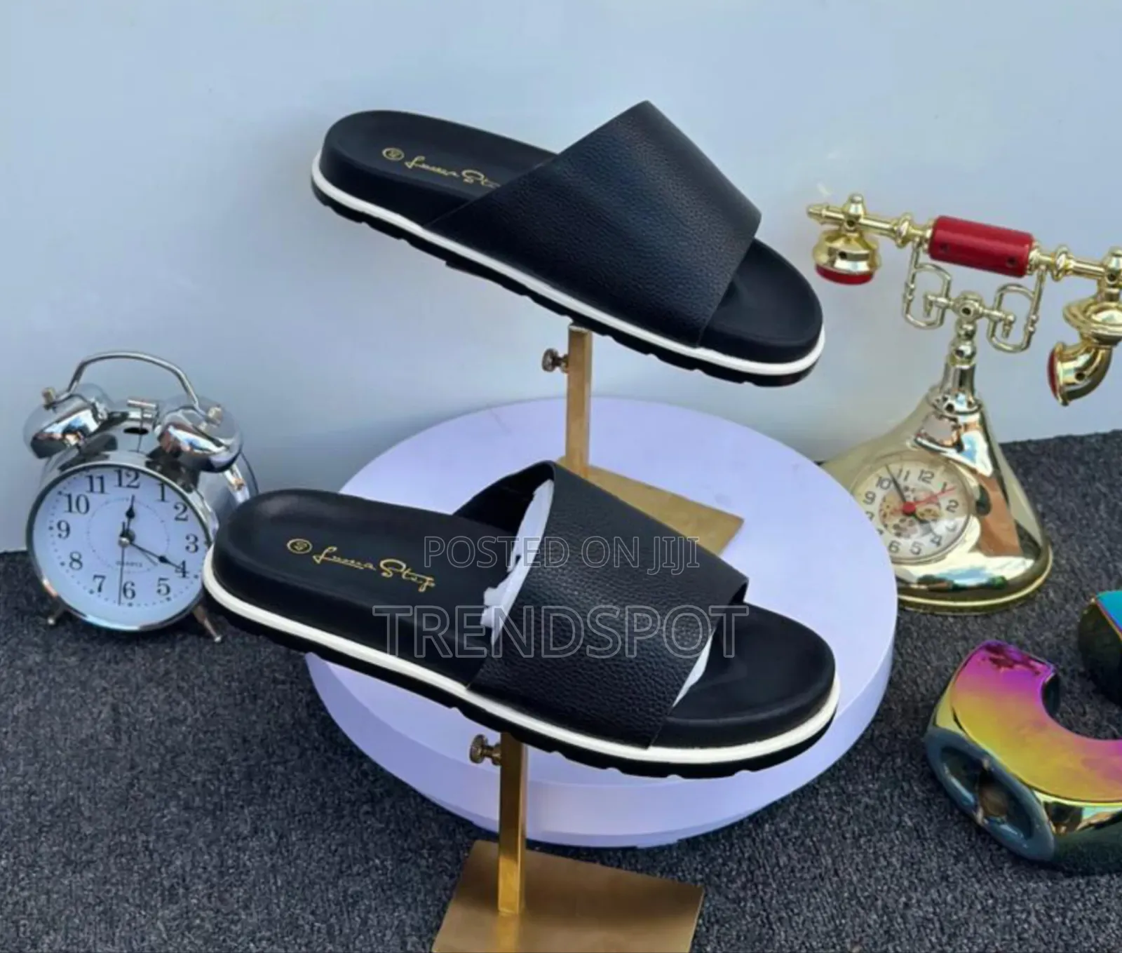 Luna Step Leather Slide