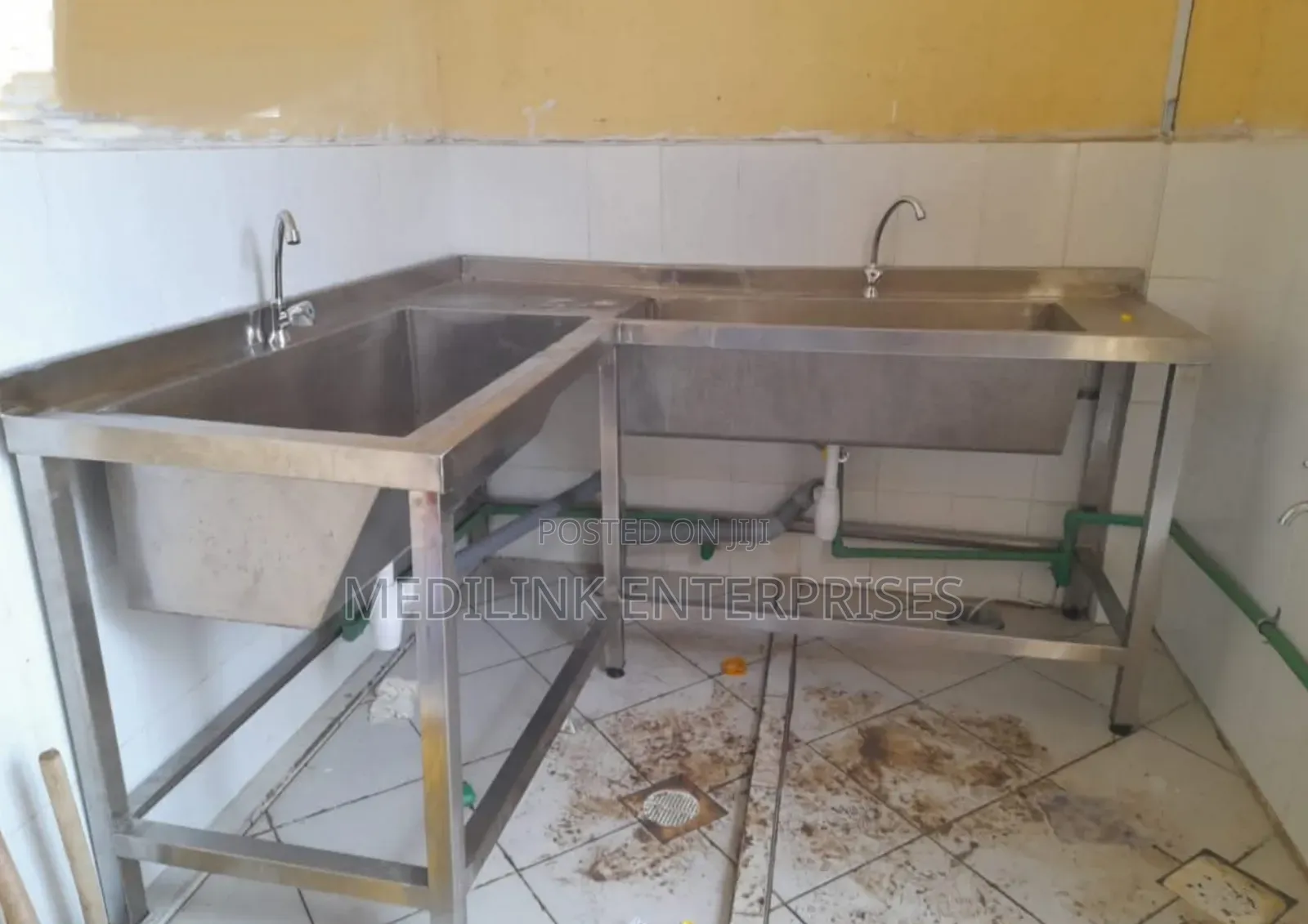 L-shaped Customized Laundry Sink