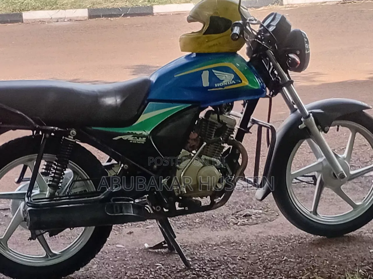 Honda 2025 Blue