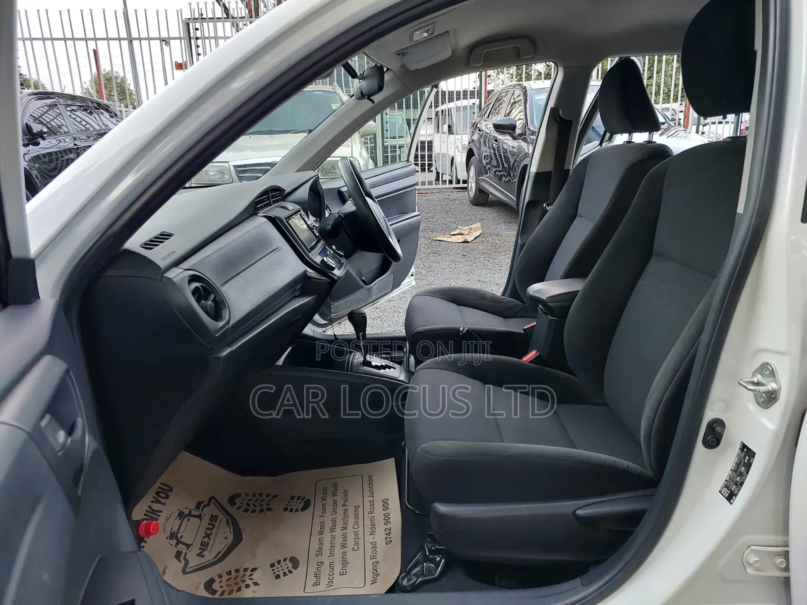 Toyota Axio 1.5 Hybrid 2WD 2018 Pearl