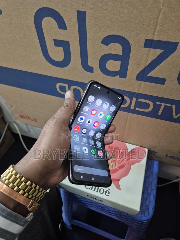 Samsung Galaxy Z Flip 5 256 GB Black - thumbnail 14