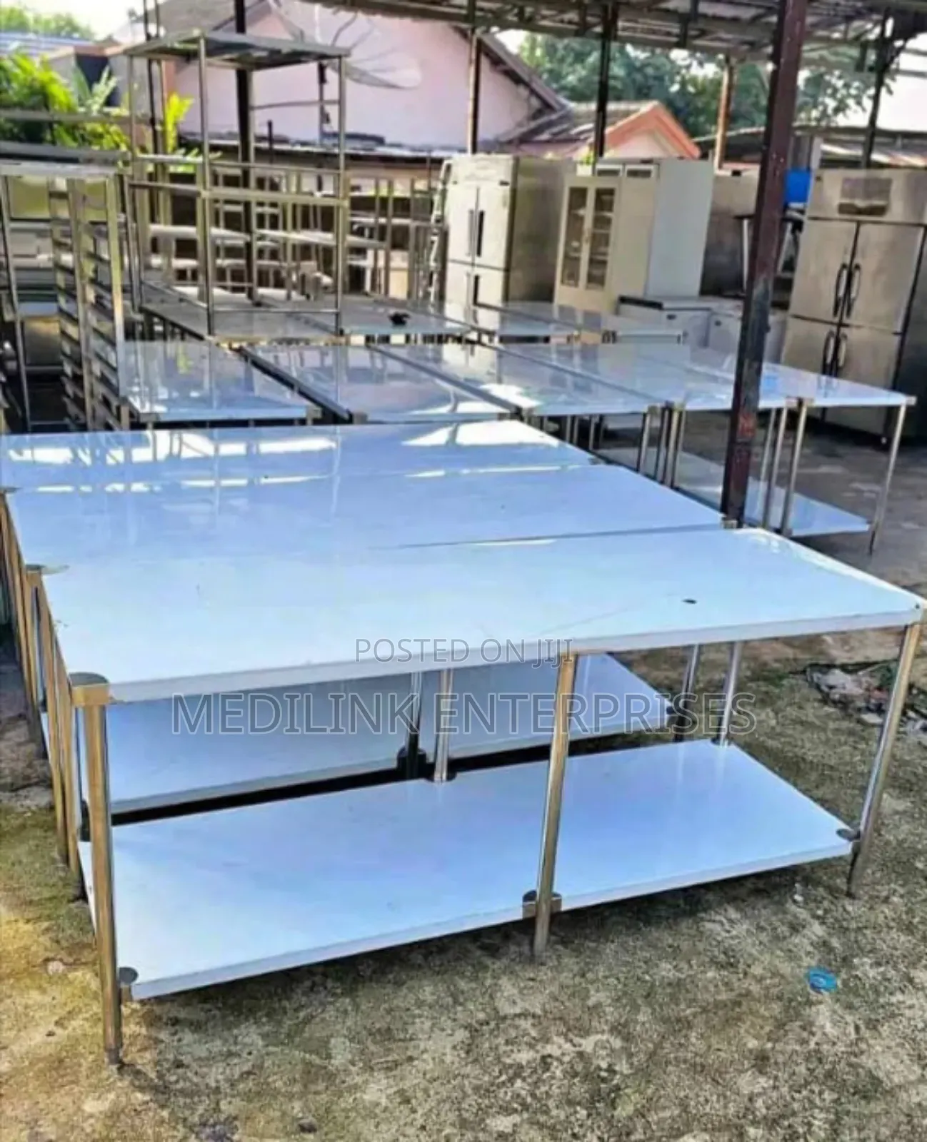 Customized 2.5*6ft Commercial Packing Tables