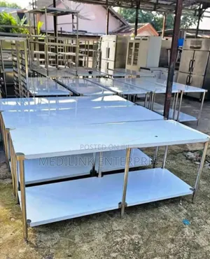 Customized 2.5*6ft Commercial Packing Tables