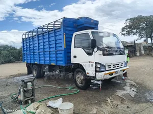 Isuzu NPR for Sale