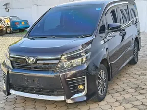 Toyota Voxy SV Premium 2014 Black