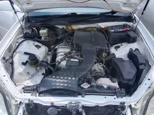 Toyota Mark II 2002 White