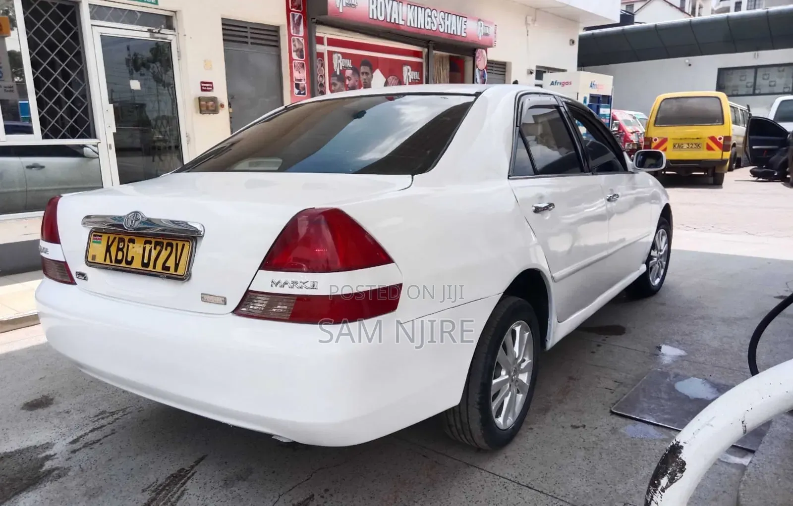 Toyota Mark II 2002 White