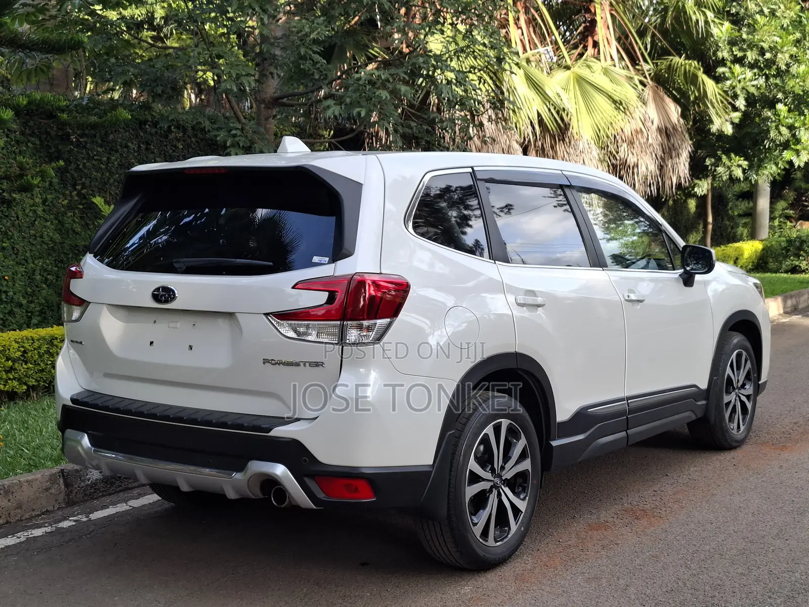 Subaru Forester Limited AWD 2019 White