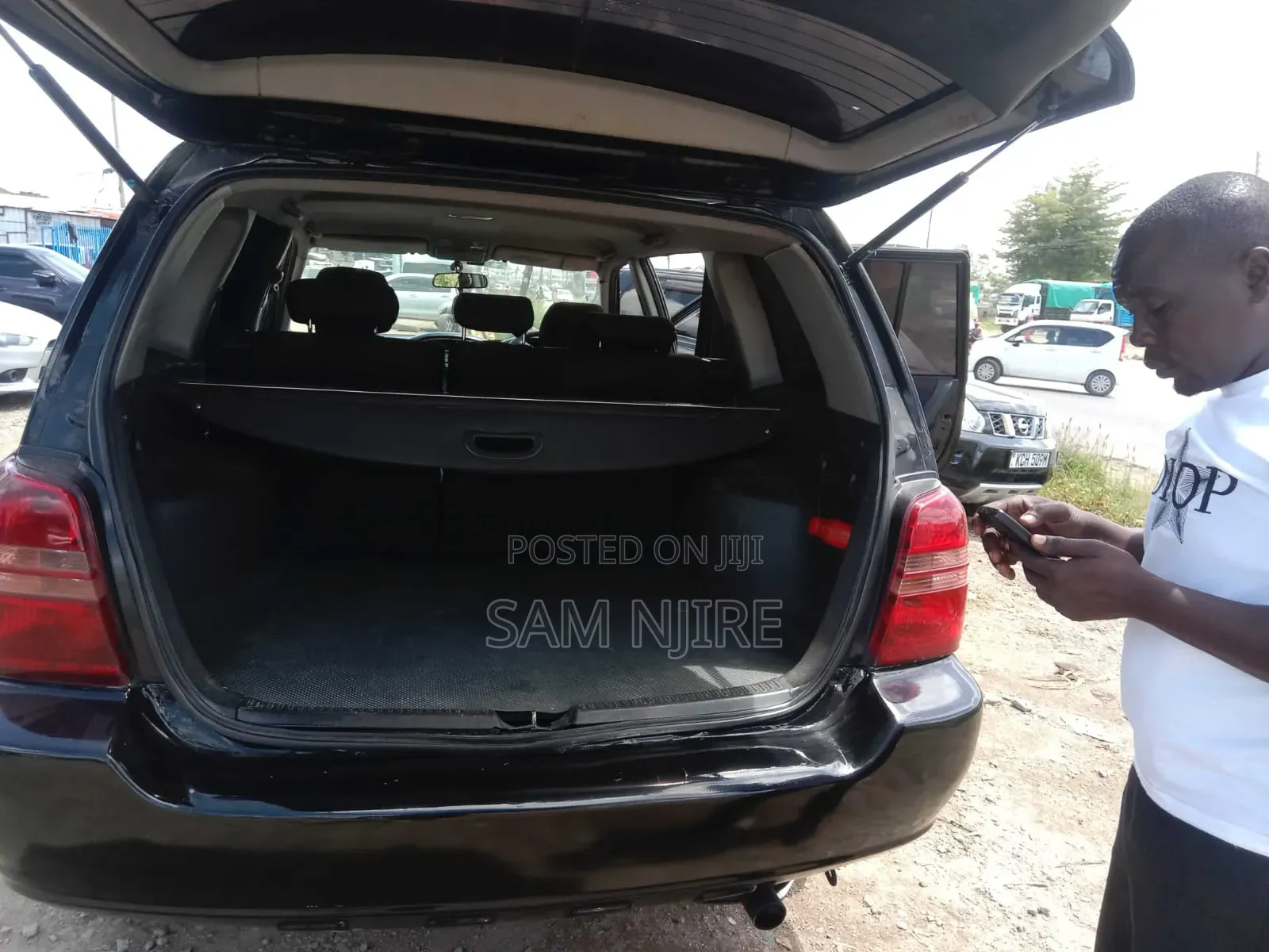 Toyota Kluger 2005 Black