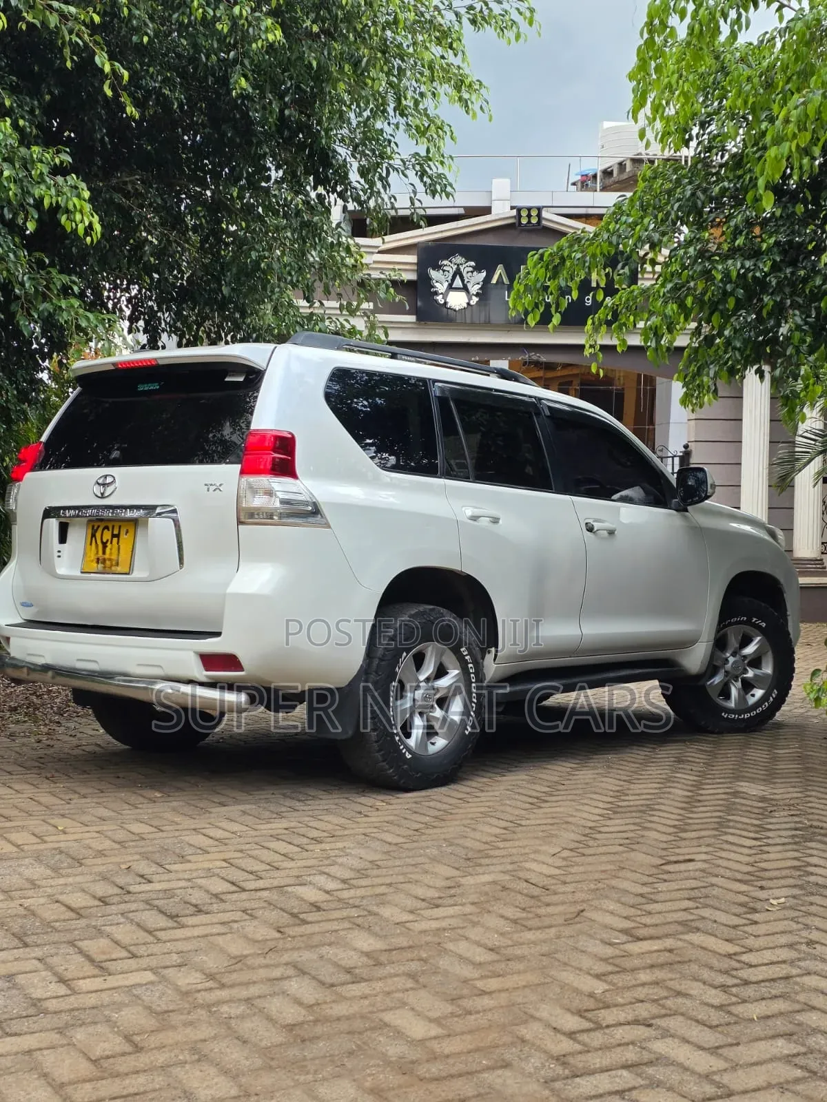 Toyota Land Cruiser Prado 2.7 i 2010 White