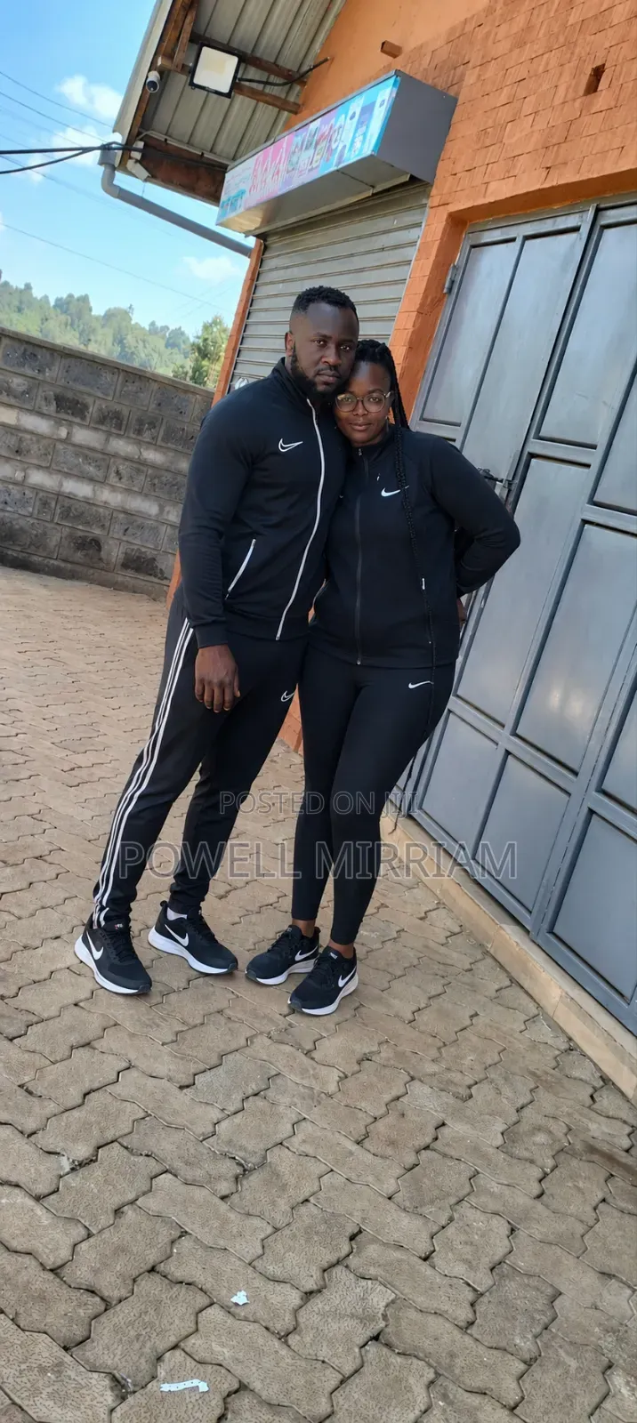 Lady Personal Group Outdoor Fitness Trainer