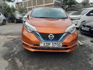 Nissan Note 2015 Gold