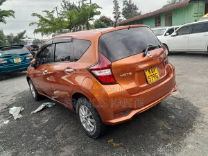 Nissan Note 2015 Gold