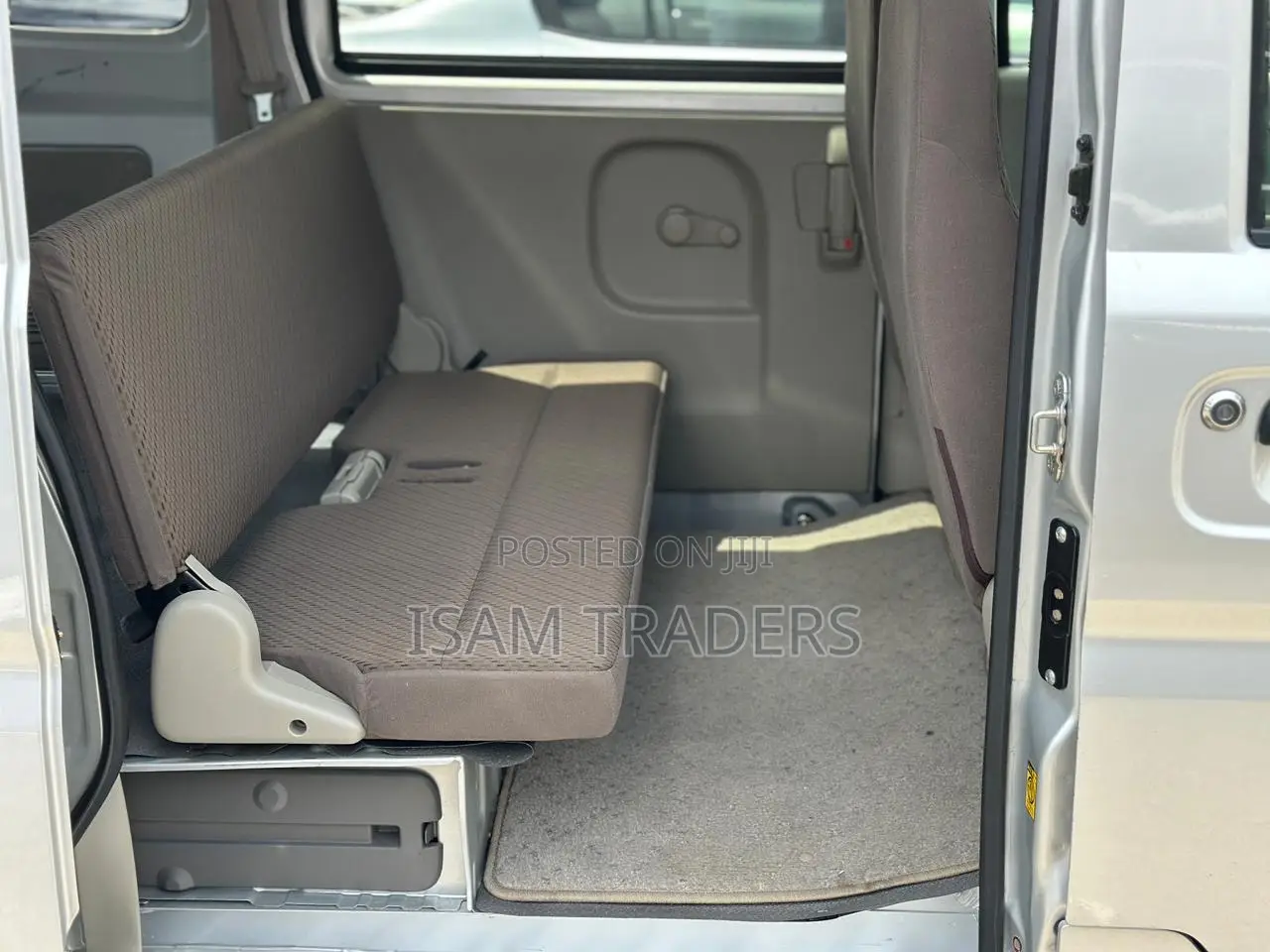 Mazda Scrum 0.7 RWD 2019 Silver