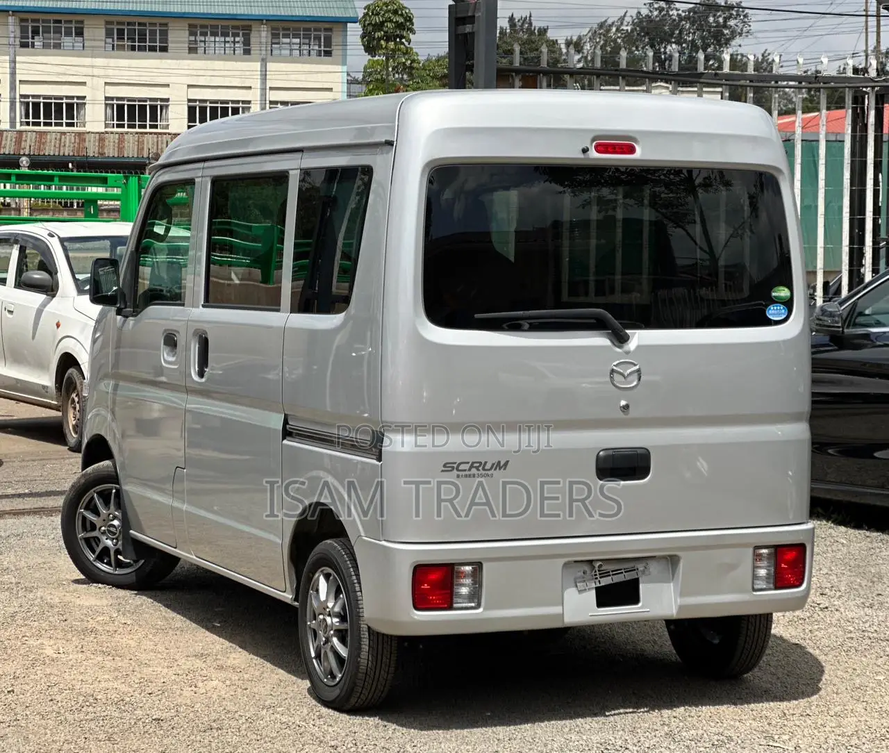 Mazda Scrum 0.7 RWD 2019 Silver