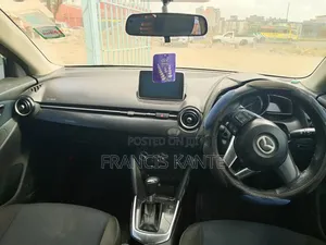 Mazda Demio 2017 Silver