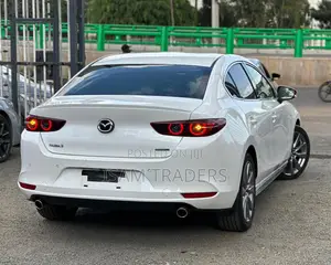 Mazda 3 2019 Pearl