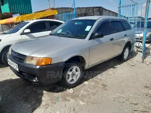 Nissan Advan 2003 Silver