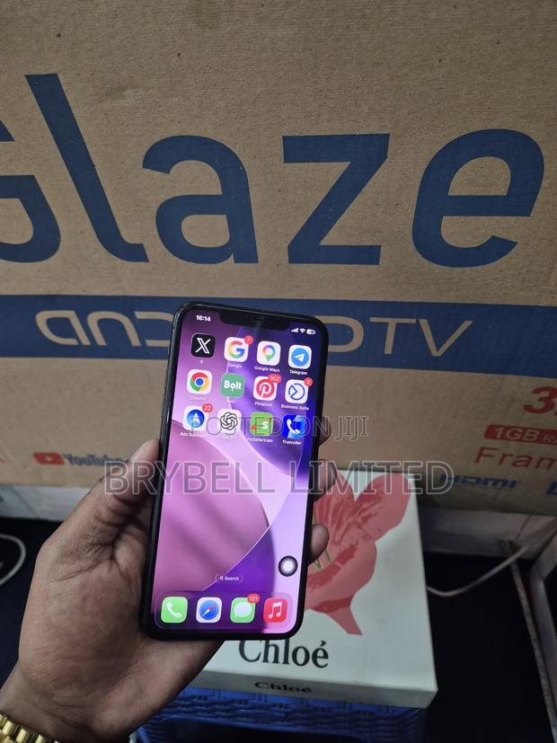 Apple iPhone 11 Pro Max 64 GB Green - thumbnail 4