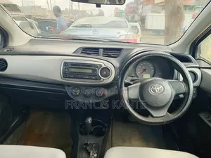 Toyota Vitz 2012 White