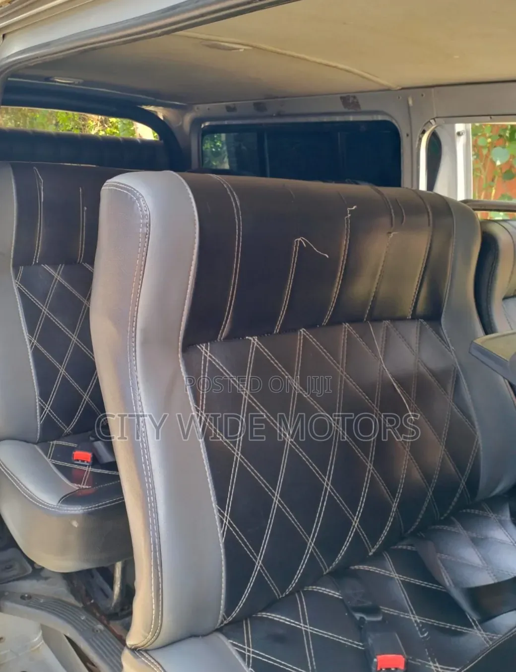 Toyota HiAce 2017 Silver