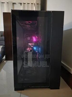 Desktop Computer 32GB AMD Ryzen 7 SSD 4T