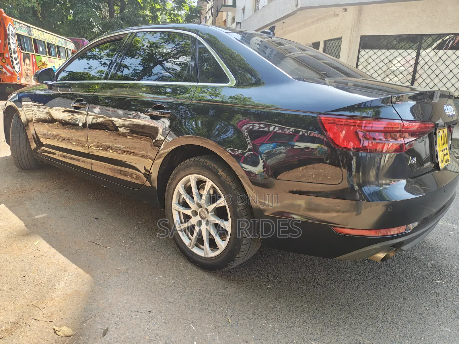 Audi A4 2.0T Premium FWD FrontTrak 2016 Black