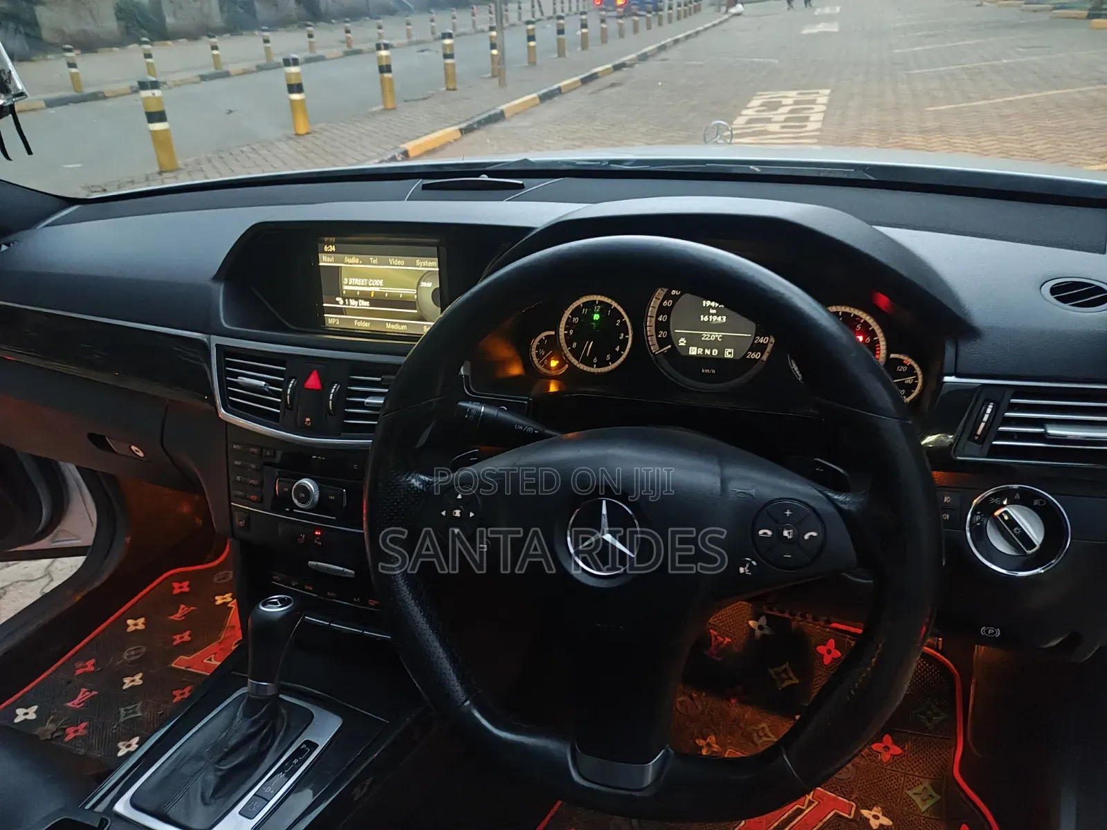 Mercedes-Benz E250 2012 Silver