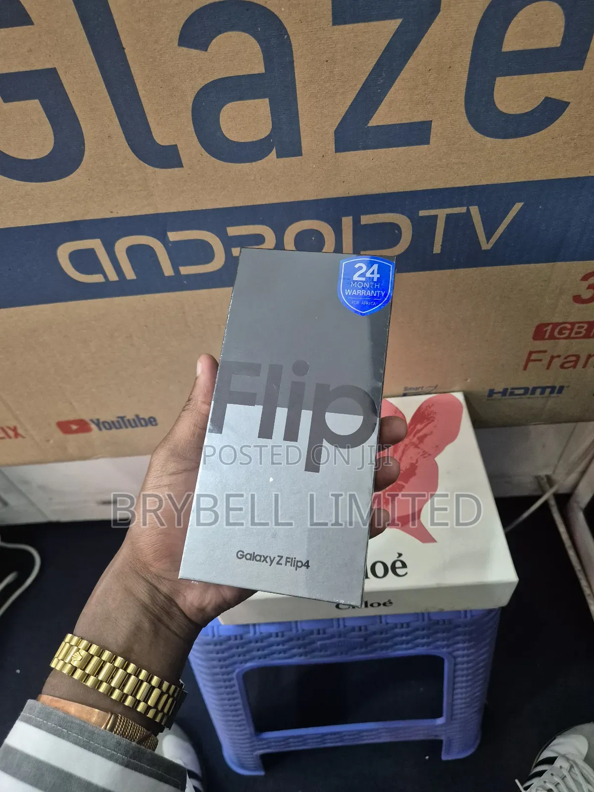 New Samsung Galaxy Z Flip4 256 GB Purple
