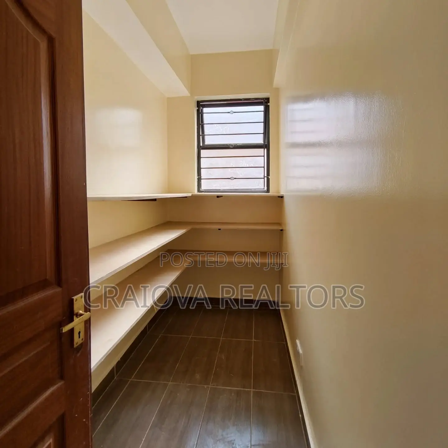 3bdrm Apartment in State House Area for rent