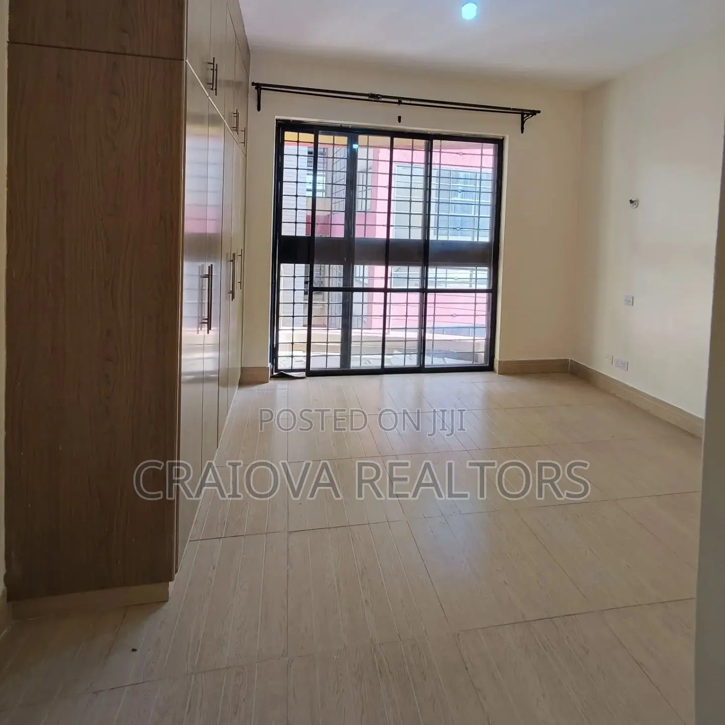 3bdrm Apartment in State House Area for rent